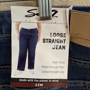 NWT Size 22W Seven7 Loose Straight Jean
